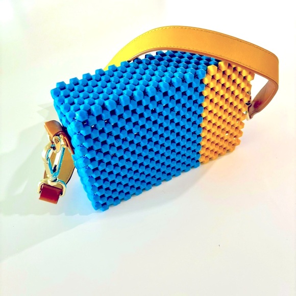 Lucy Folk Metamorphosis Cocktail Clutch *LIKE NEW* - Picture 2 of 12